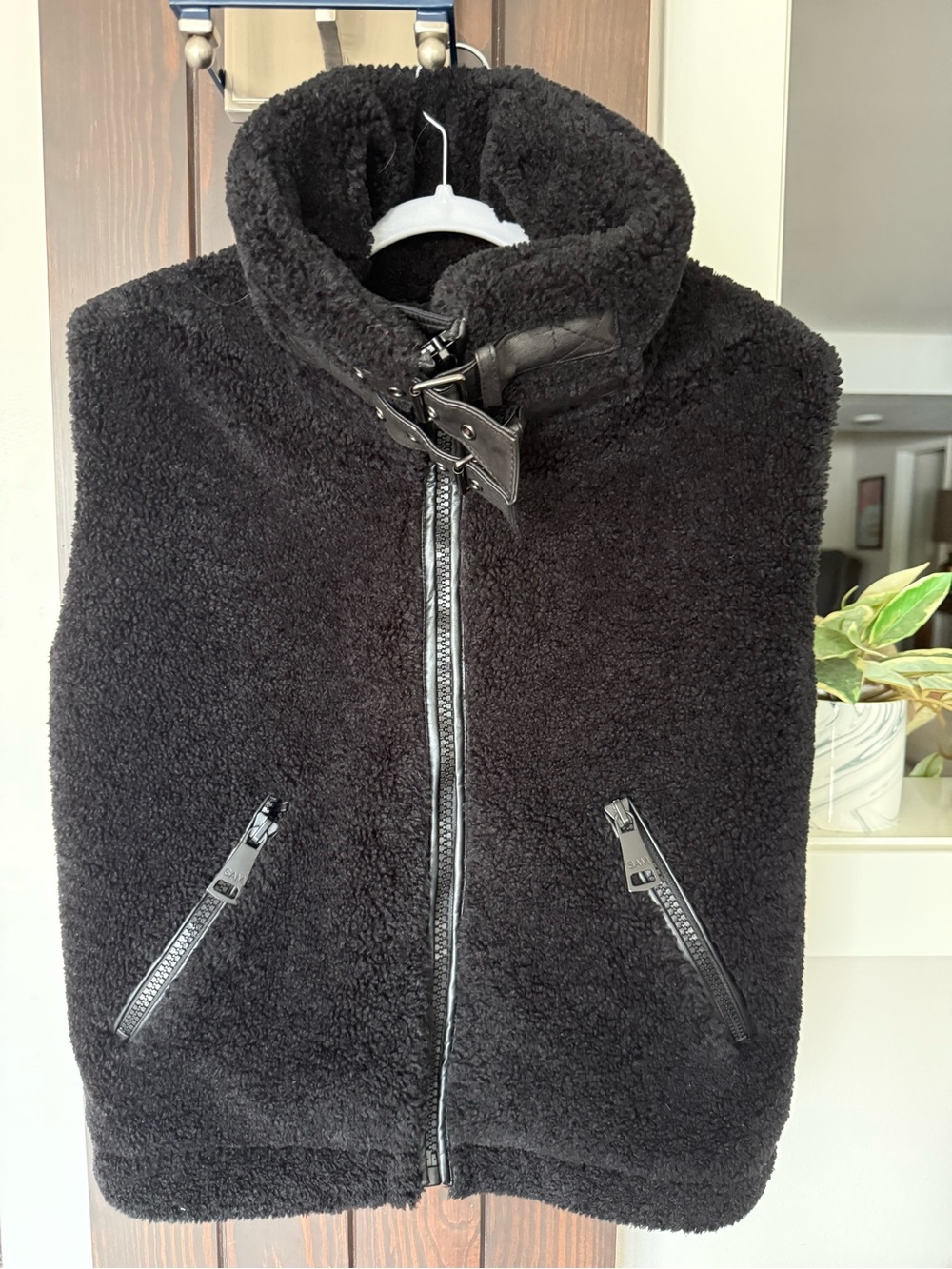 SAM. Black Sherpa Vest with Funnel Collar and Leather Buckles, Size Small **